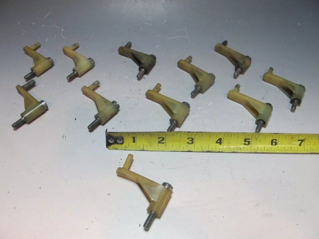 Evinrude Johnson Cam Follower Screw Washer 0310001 0309720 0328737 .............