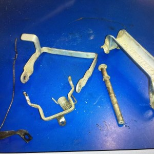 johnson evinrude 9.5hp sportwin 0310098 310098 link bracket handle pin