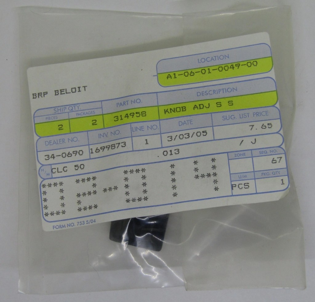 New OMC Outboard Marine Corp Boat OEM Knob Part No. 314958 0314958