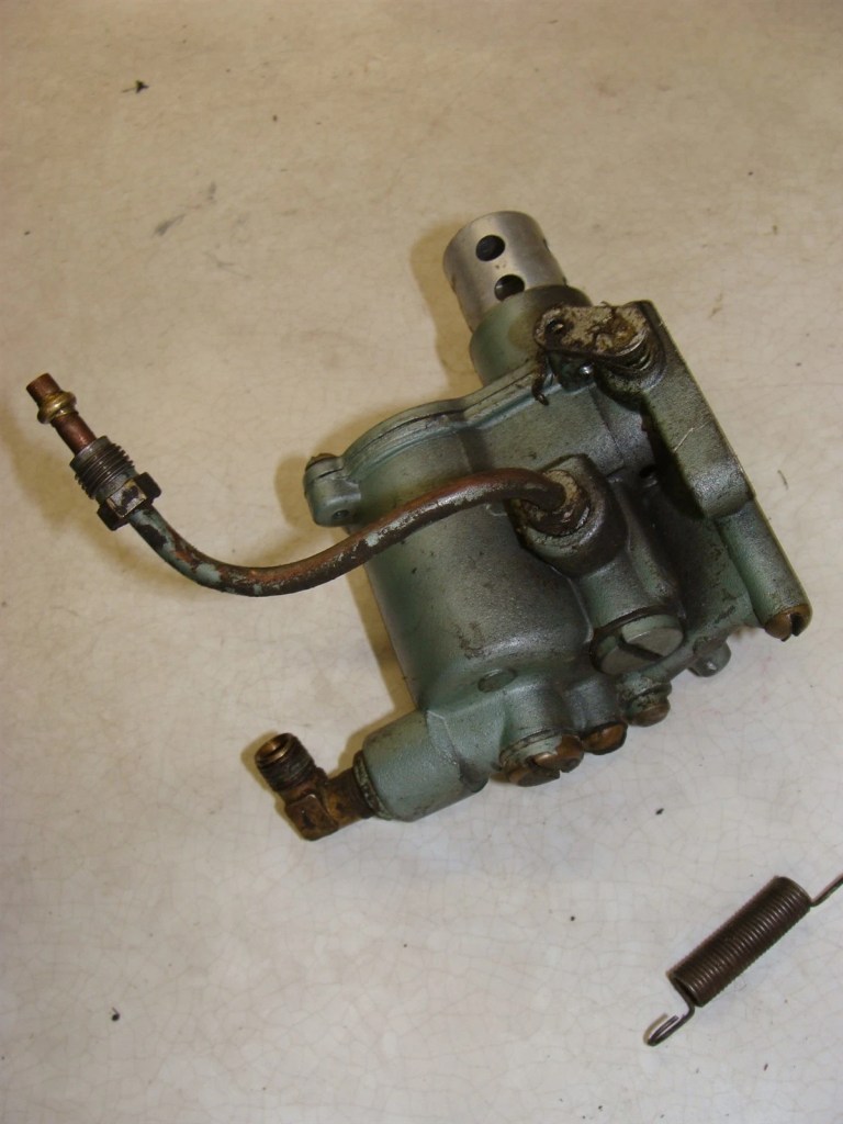 1950 51 Johnson Seahorse TN-26 5hp outboard motor carburetor