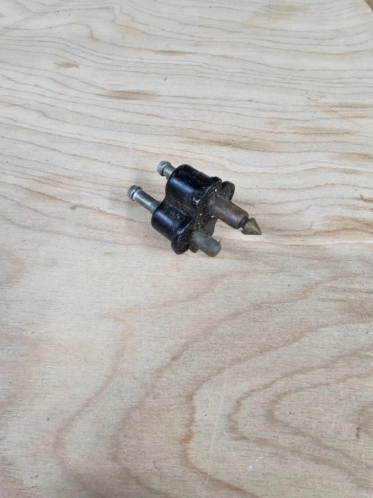 Evinrude Johnson 2 Line Fuel Connector 375788