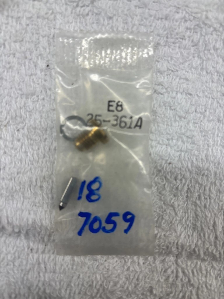 Needle and Seat 379313, 18-7059 original part. New from old stock