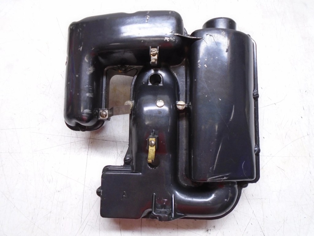 1956 Johnson 30HP Outboard Air Intake Breather Silencer Muffler 203916 203917