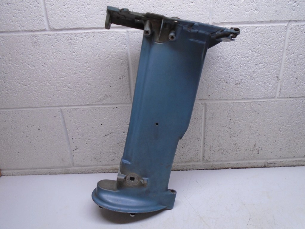 Johnson Evinrude 18 - 25hp Outboard Exhaust Housing 0378063 378063
